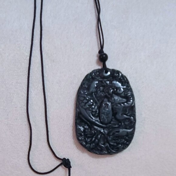 Dragon & Phoenix Black Jade Pendant - Picture 5 of 5